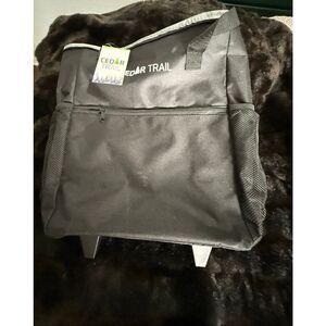 New Cedar Trail 50 Can Rolling Cooler Portable Wheels Collapsible Insulated NWT